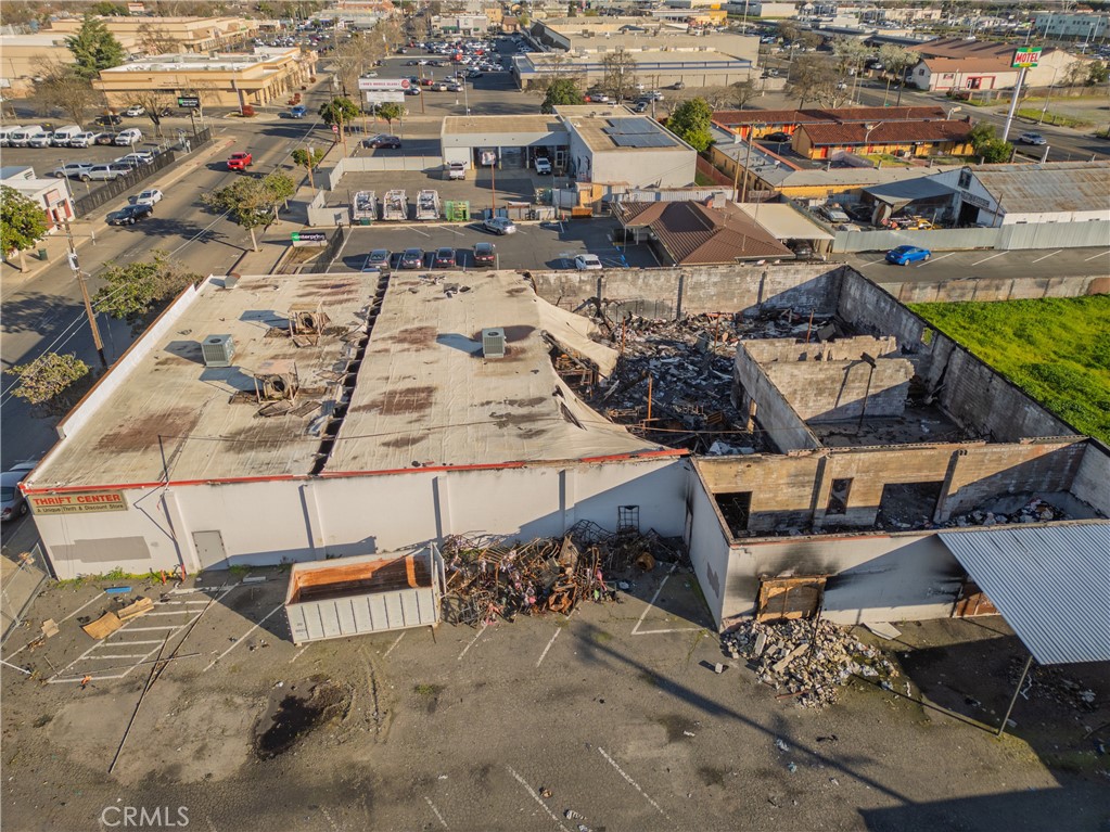 1346 W Main St, Merced, CA 95340