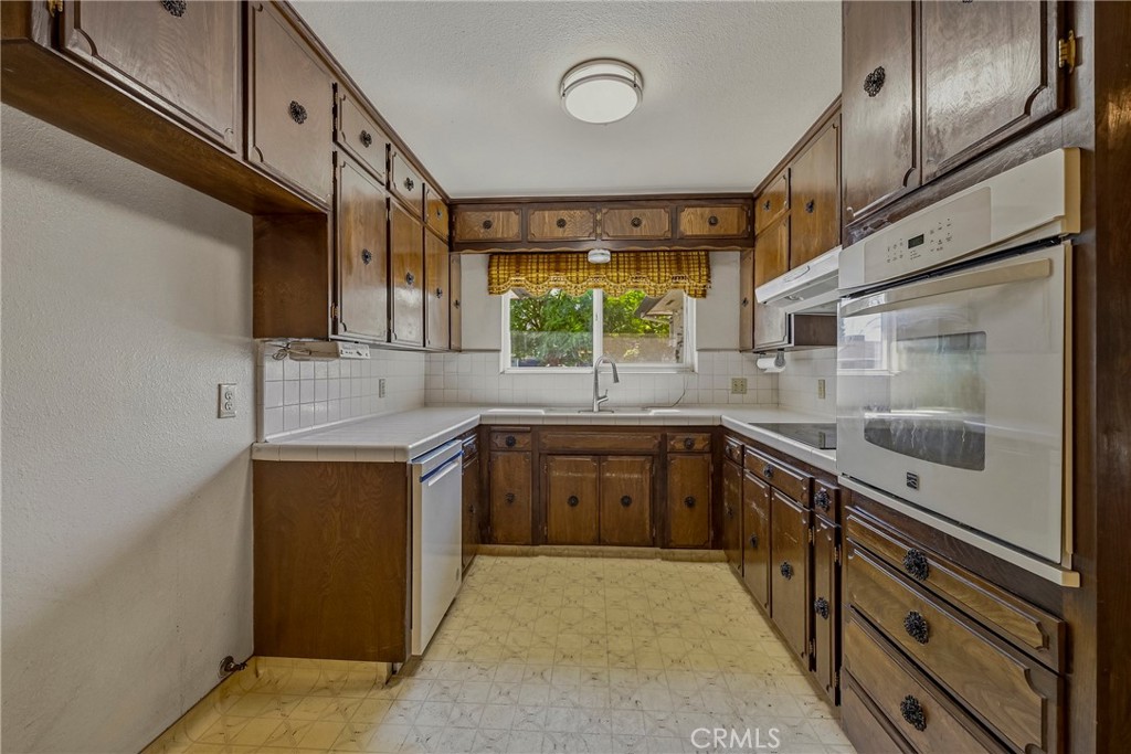 2949 Hillcrest, Atwater, CA 95301