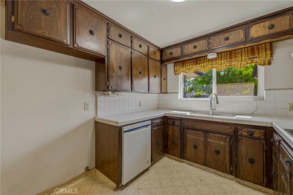 2949 Hillcrest, Atwater, CA 95301