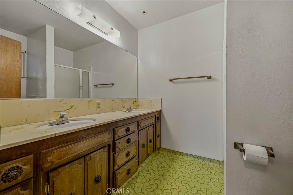 2949 Hillcrest, Atwater, CA 95301