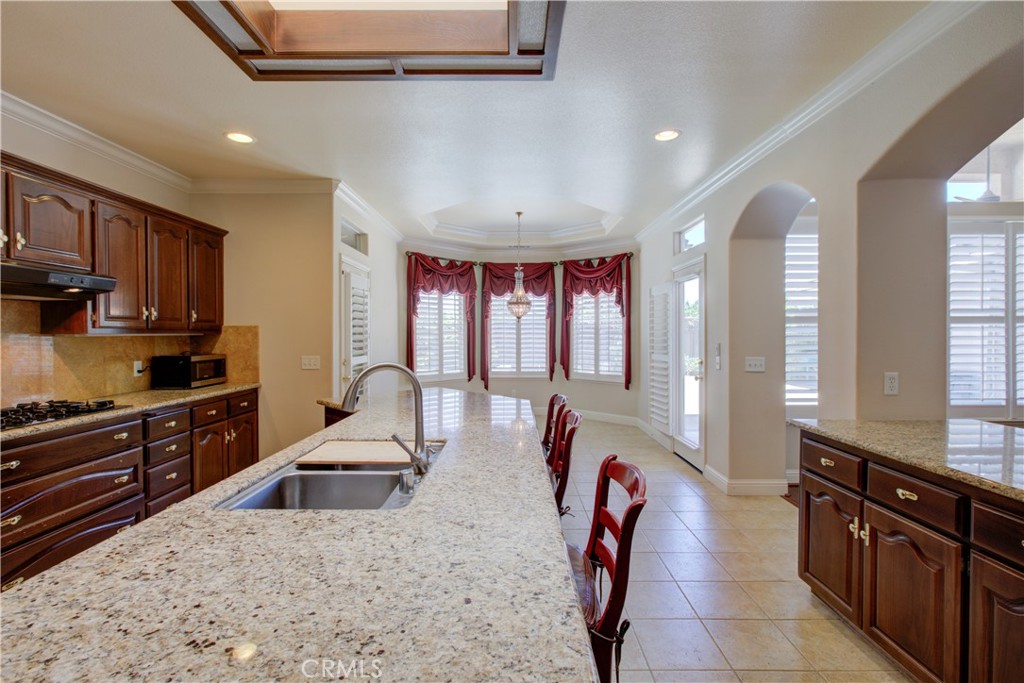 591 Bobolink Ct, Merced, CA 95340
