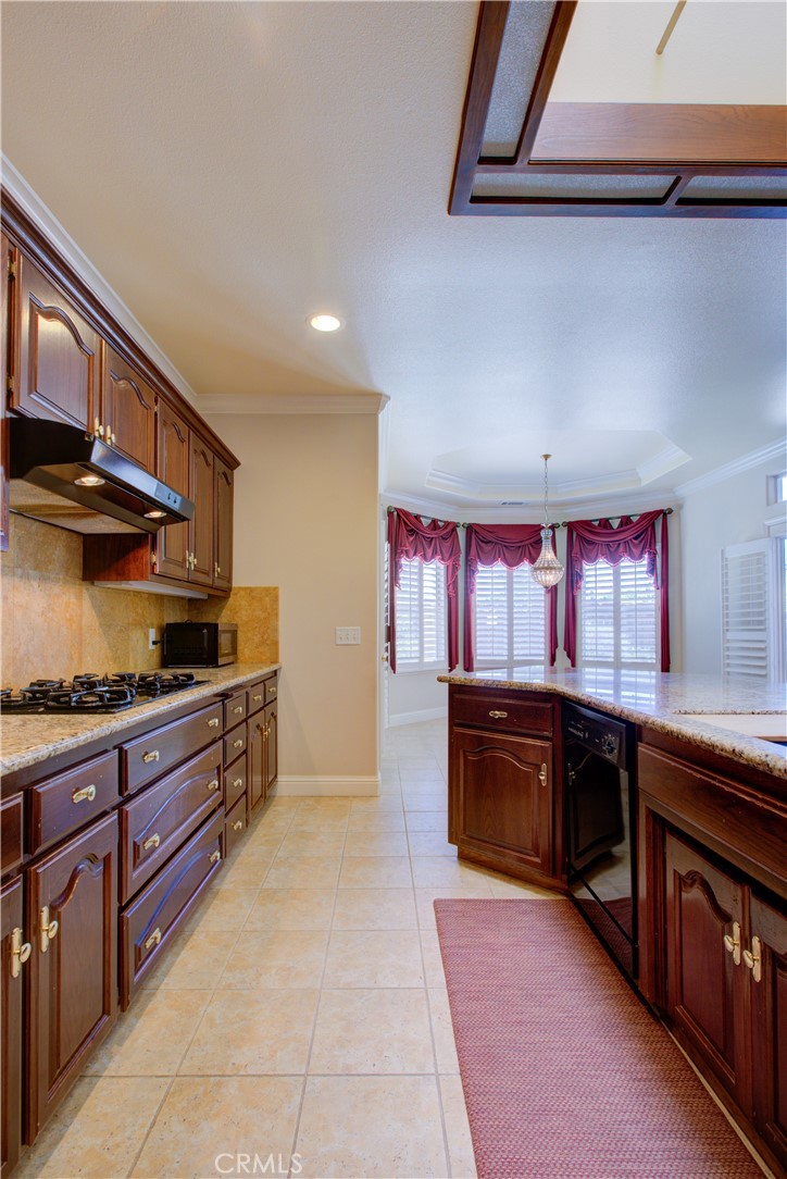 591 Bobolink Ct, Merced, CA 95340
