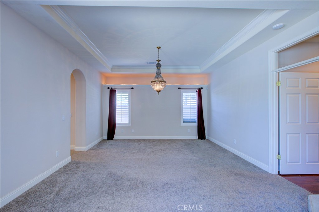 591 Bobolink Ct, Merced, CA 95340