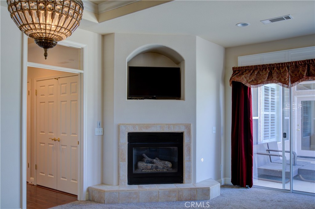 591 Bobolink Ct, Merced, CA 95340