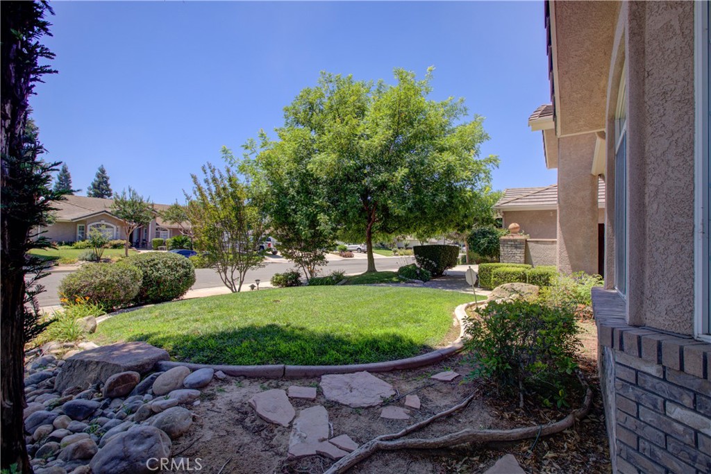 591 Bobolink Ct, Merced, CA 95340