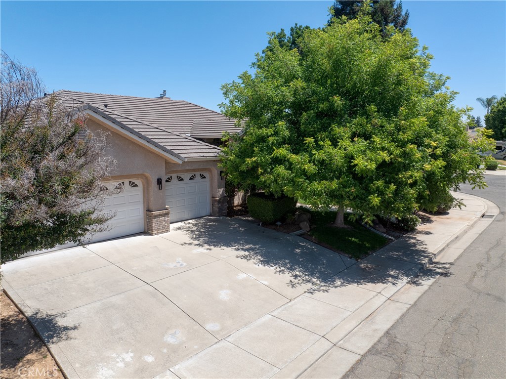 591 Bobolink Ct, Merced, CA 95340