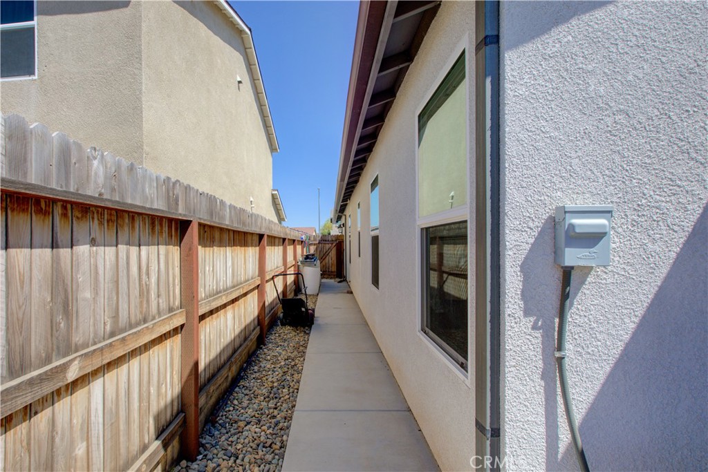 626 Heitz Ct, Merced, CA 95348