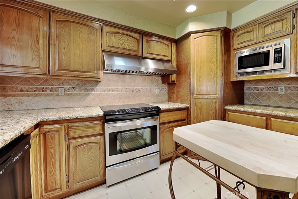 815 Monte Vista, Los Banos, CA 93635