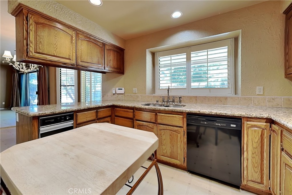 815 Monte Vista, Los Banos, CA 93635