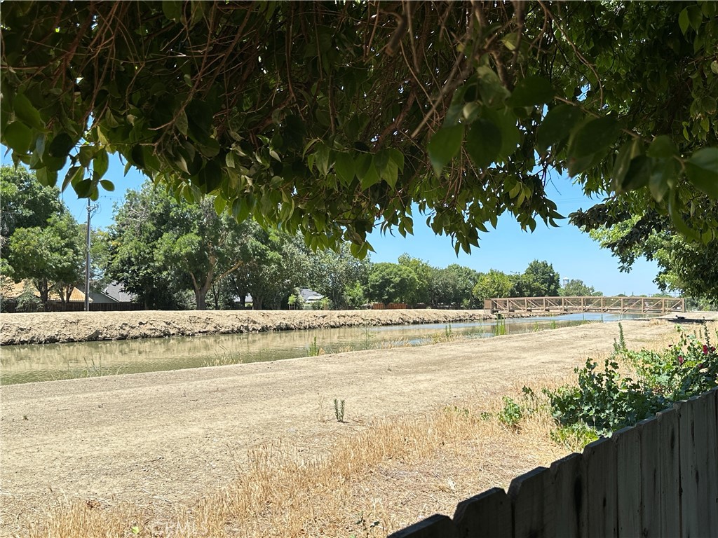 815 Monte Vista, Los Banos, CA 93635