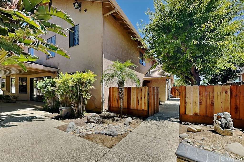 815 Monte Vista, Los Banos, CA 93635
