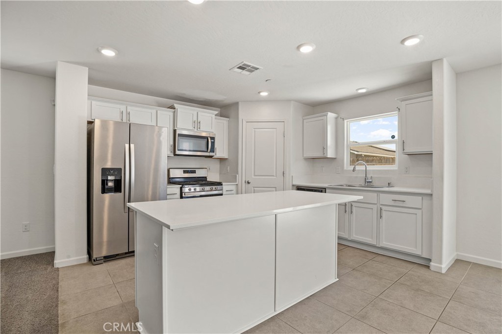 254 Grand Canyon Ct, Merced, CA 95341