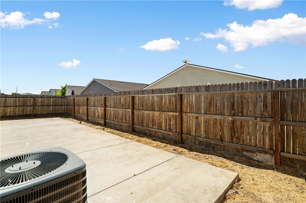 254 Grand Canyon Ct, Merced, CA 95341