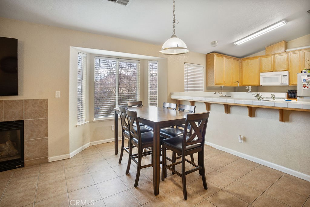 242 Torino Ct, Merced, CA 95341