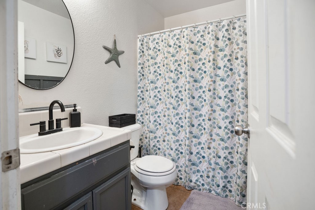 242 Torino Ct, Merced, CA 95341