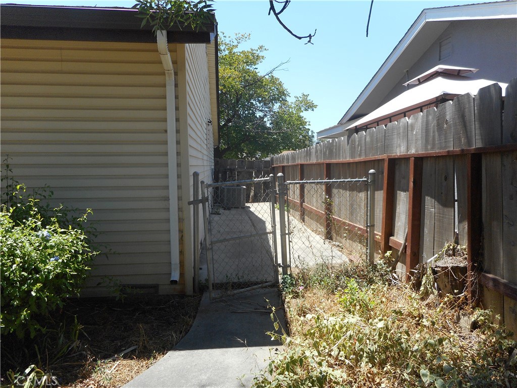 447 Gail Ct, Merced, CA 95348