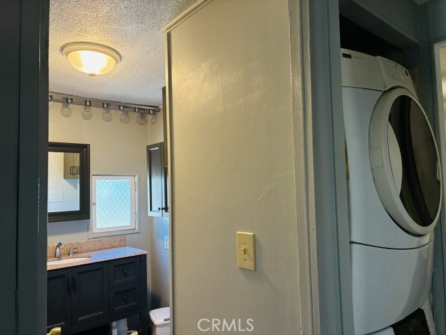 2500 N Highway 59 #74, Merced, CA 95301