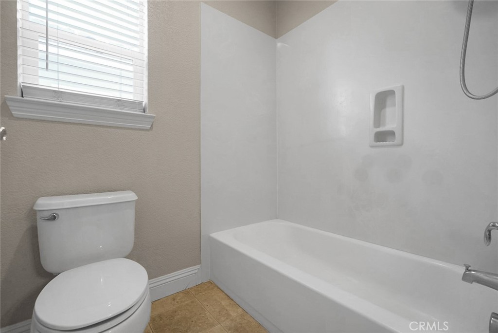 4181 Wild Lilac Dr, Turlock, CA 95382