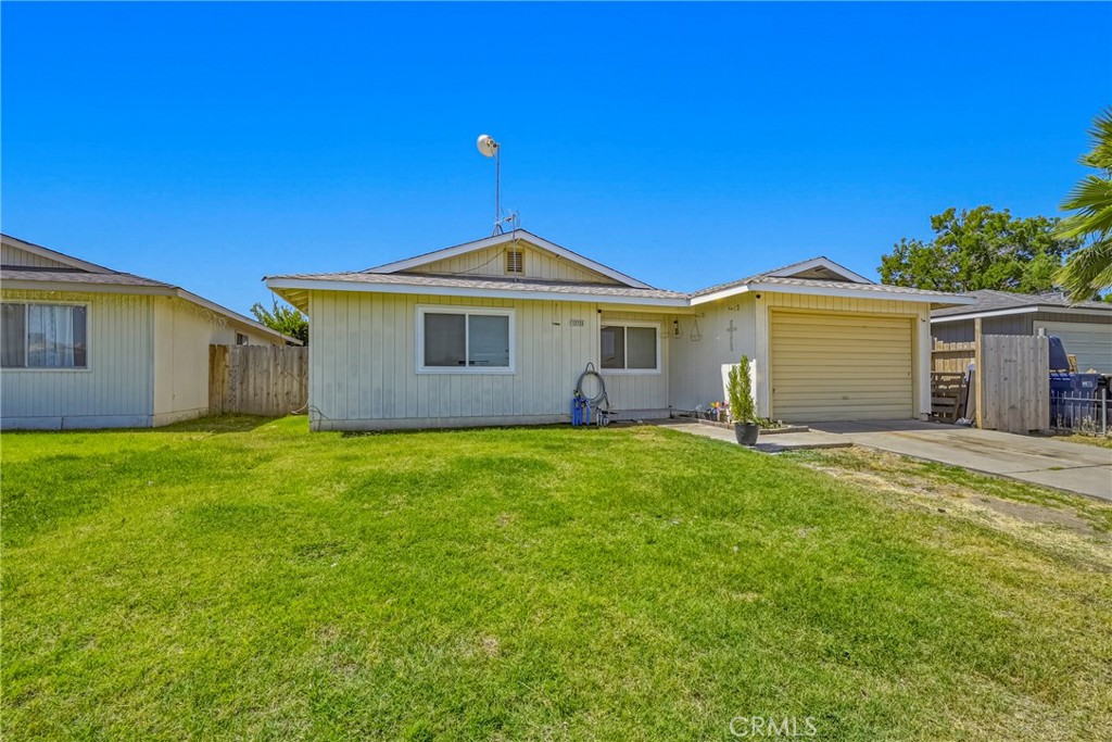 12733 Washington, Le Grand, CA 95333