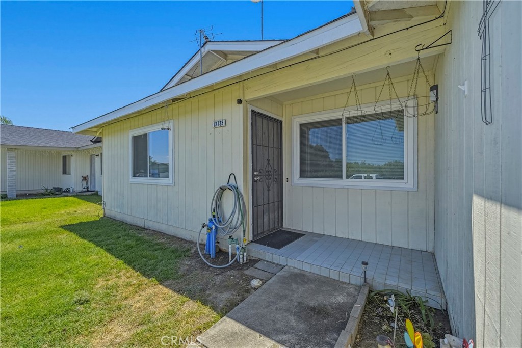 12733 Washington, Le Grand, CA 95333