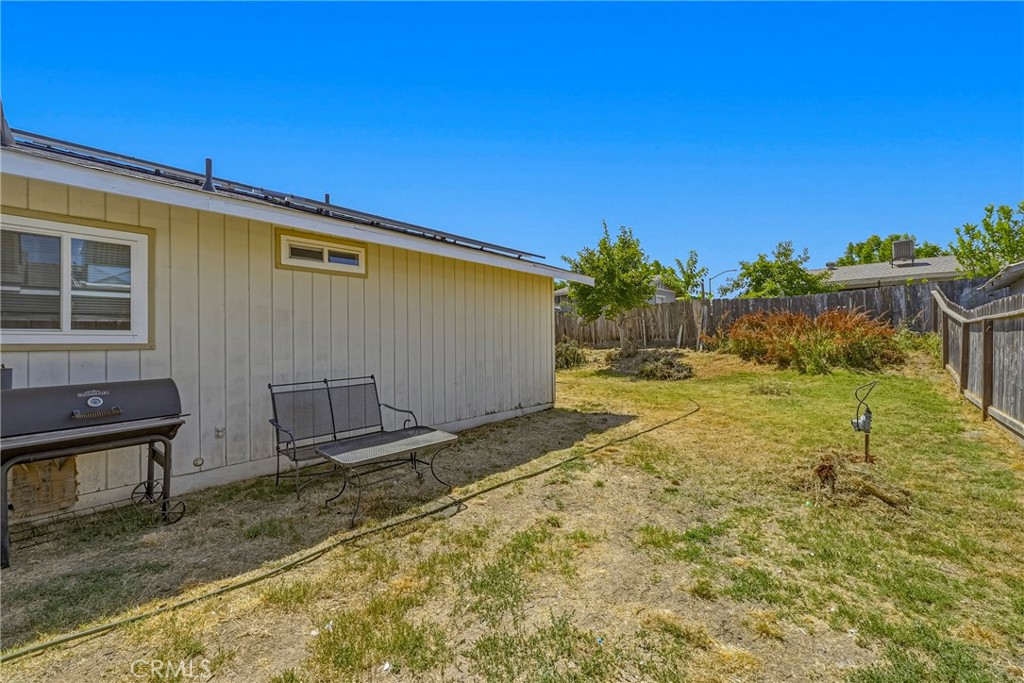 12733 Washington, Le Grand, CA 95333