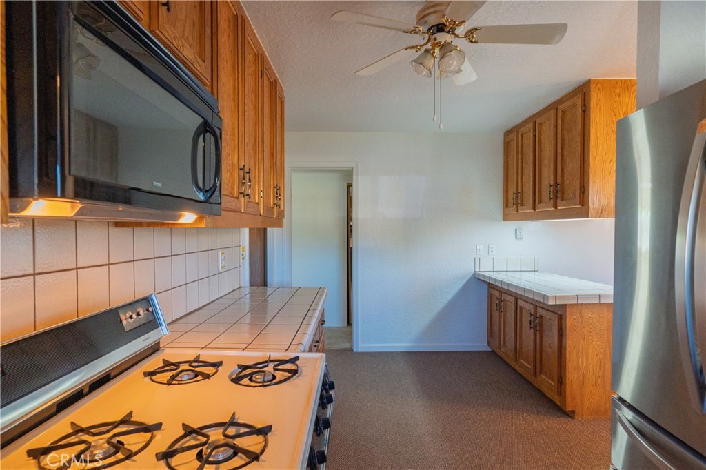 2115 S 11th St, Los Banos, CA 93635