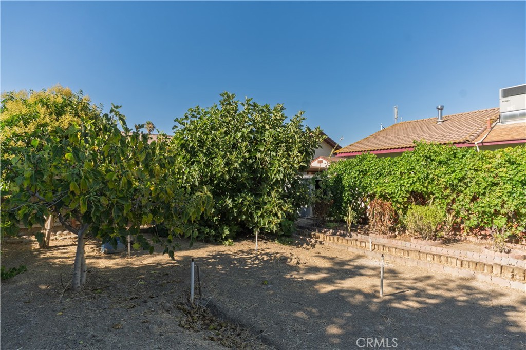 2115 S 11th St, Los Banos, CA 93635