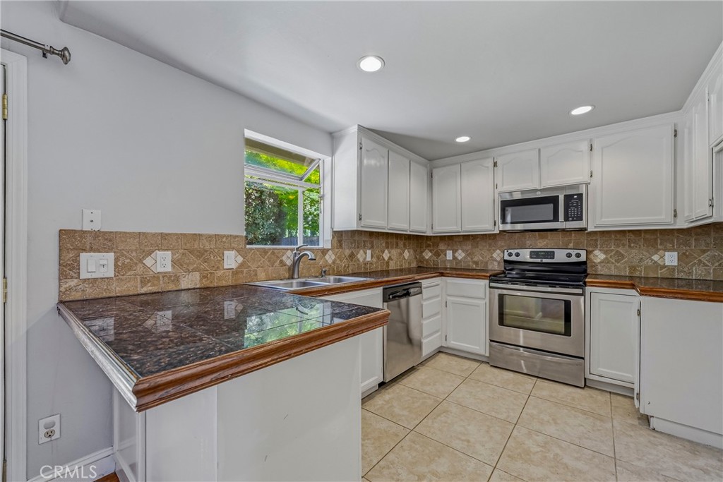 1445 Cameron Lane, Merced, CA 95340