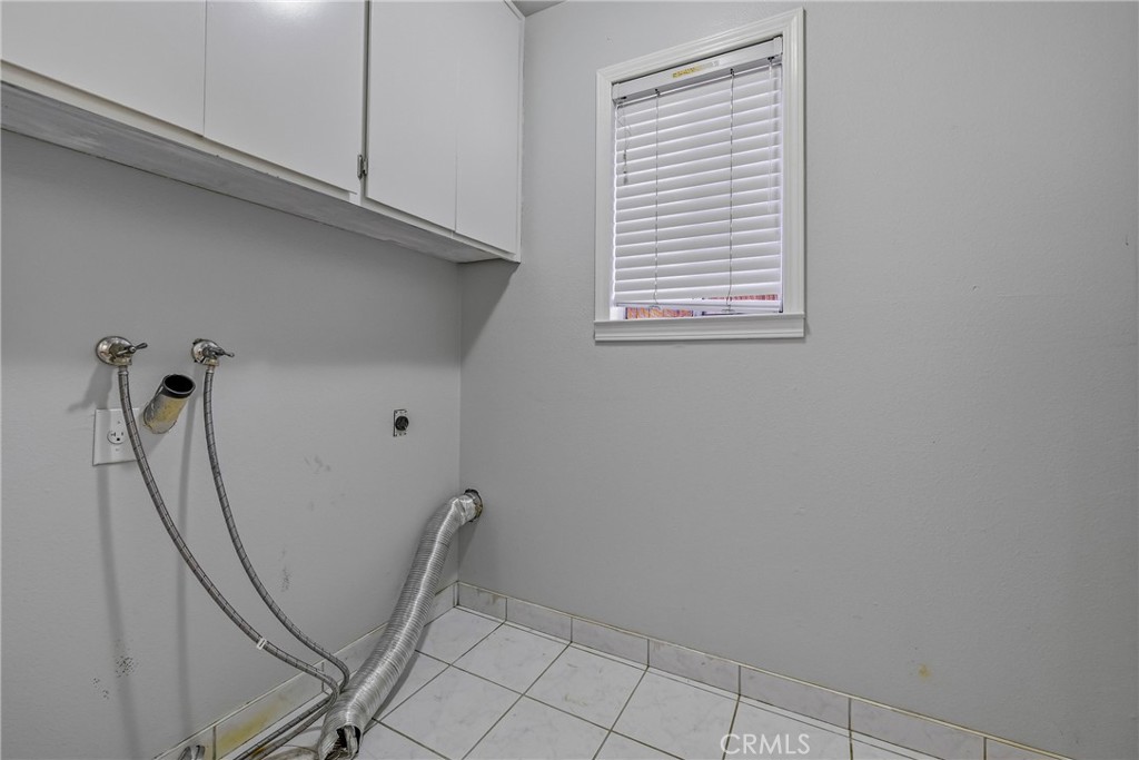 1445 Cameron Lane, Merced, CA 95340