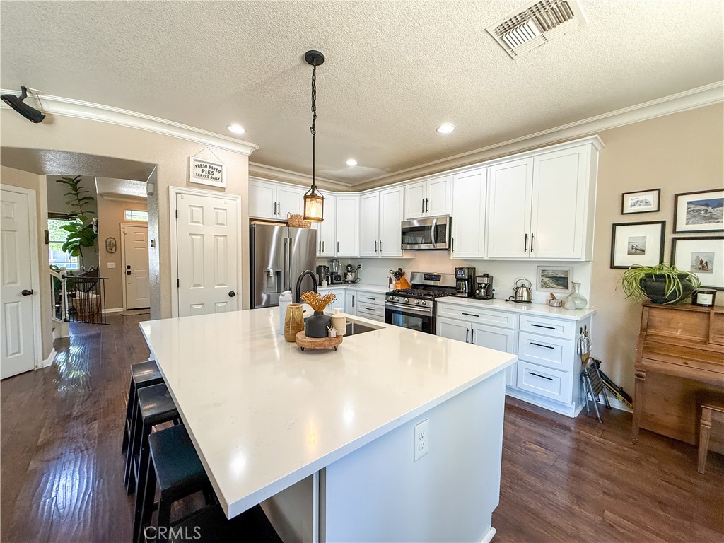 3559 Santa Maria Ave, Merced, CA 95348