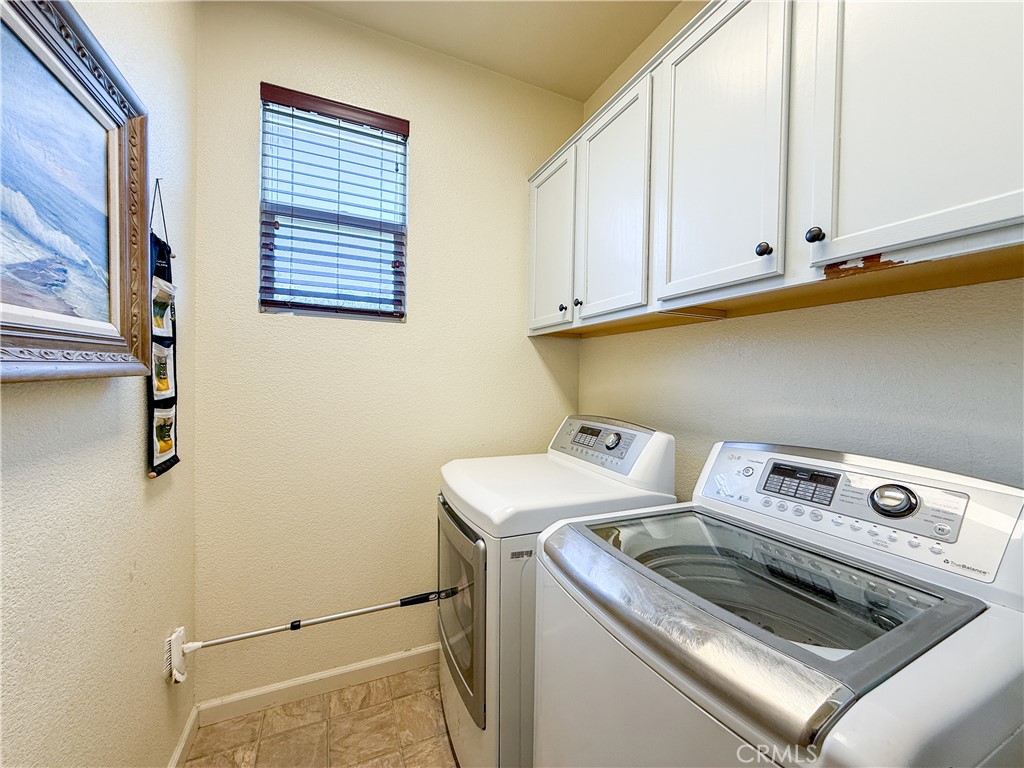 3559 Santa Maria Ave, Merced, CA 95348