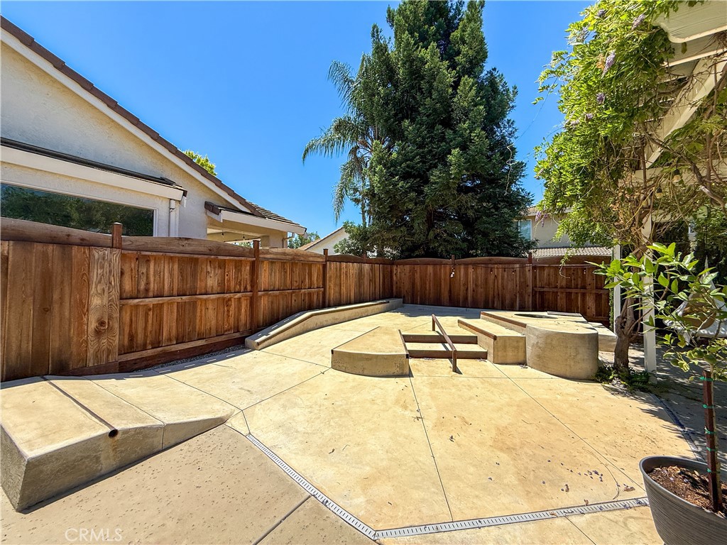 3559 Santa Maria Ave, Merced, CA 95348
