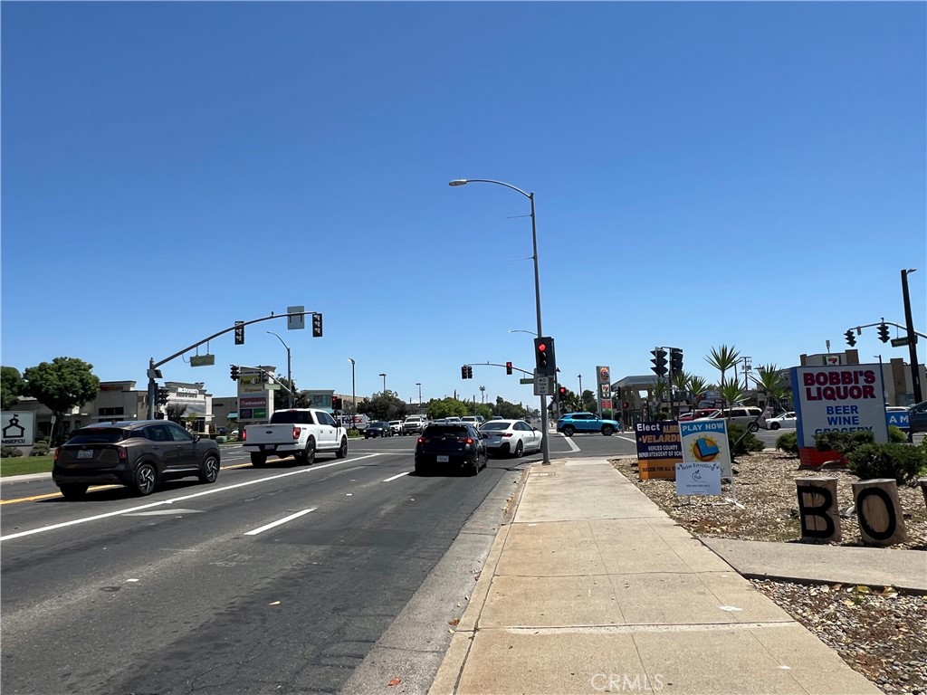 2699 1st, Atwater, CA 95301