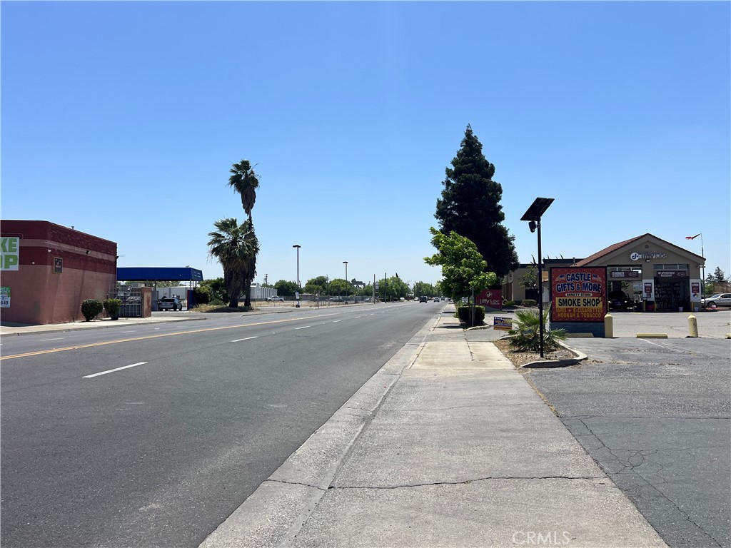 2699 1st, Atwater, CA 95301
