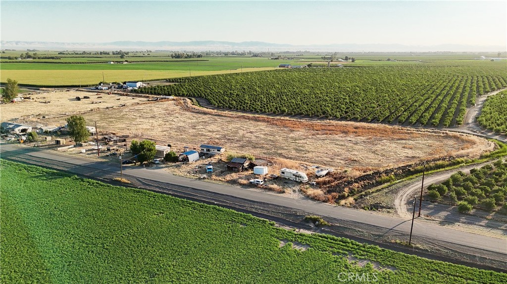 18097 Fairfax, Dos Palos, CA 93620