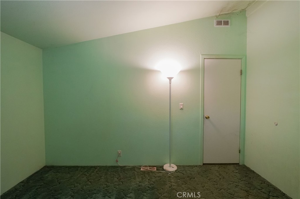 18097 Fairfax, Dos Palos, CA 93620