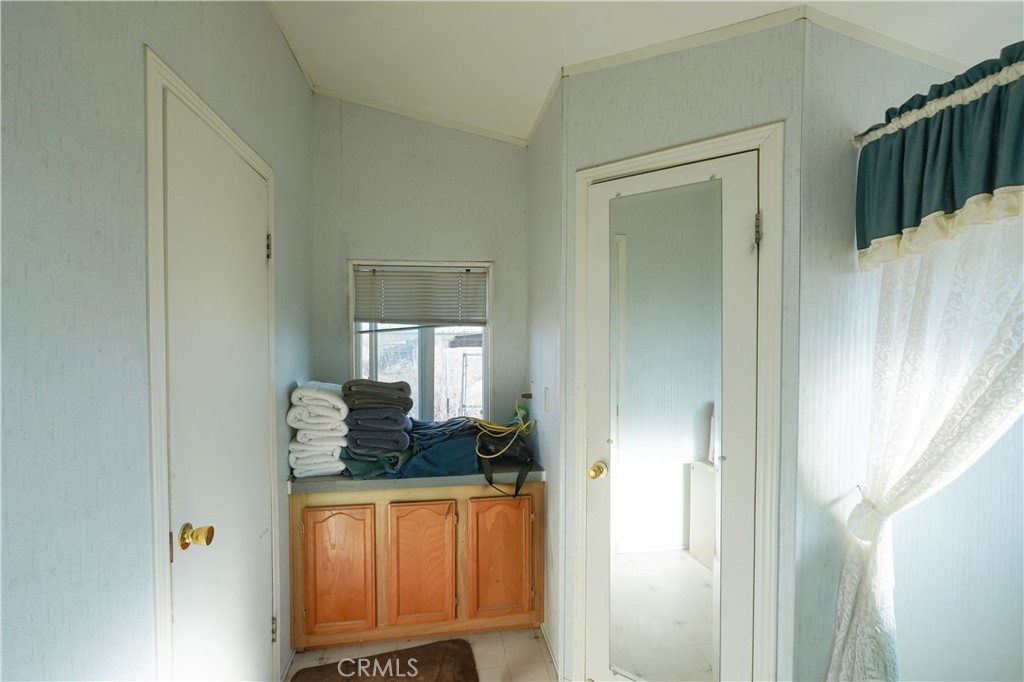 18097 Fairfax, Dos Palos, CA 93620