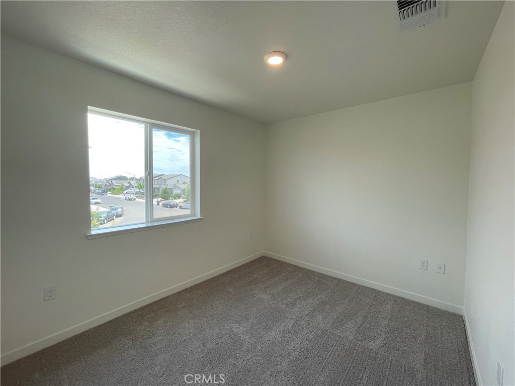 714 Stone Ridge East Ave, Merced, CA 95341