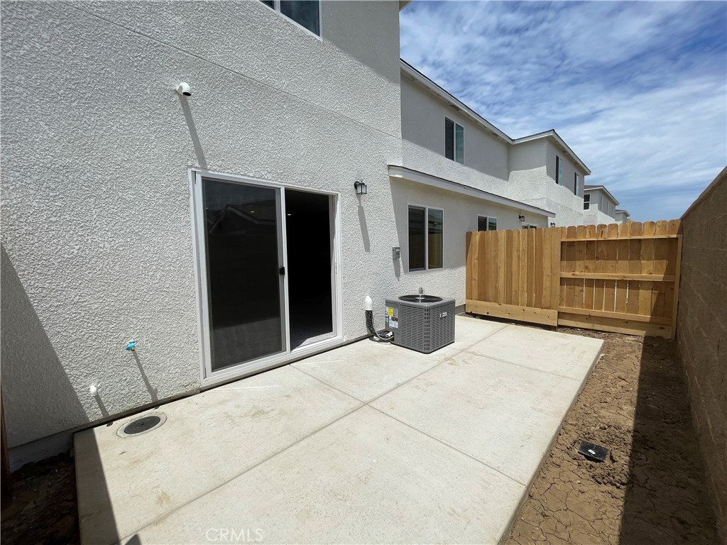714 Stone Ridge East Ave, Merced, CA 95341