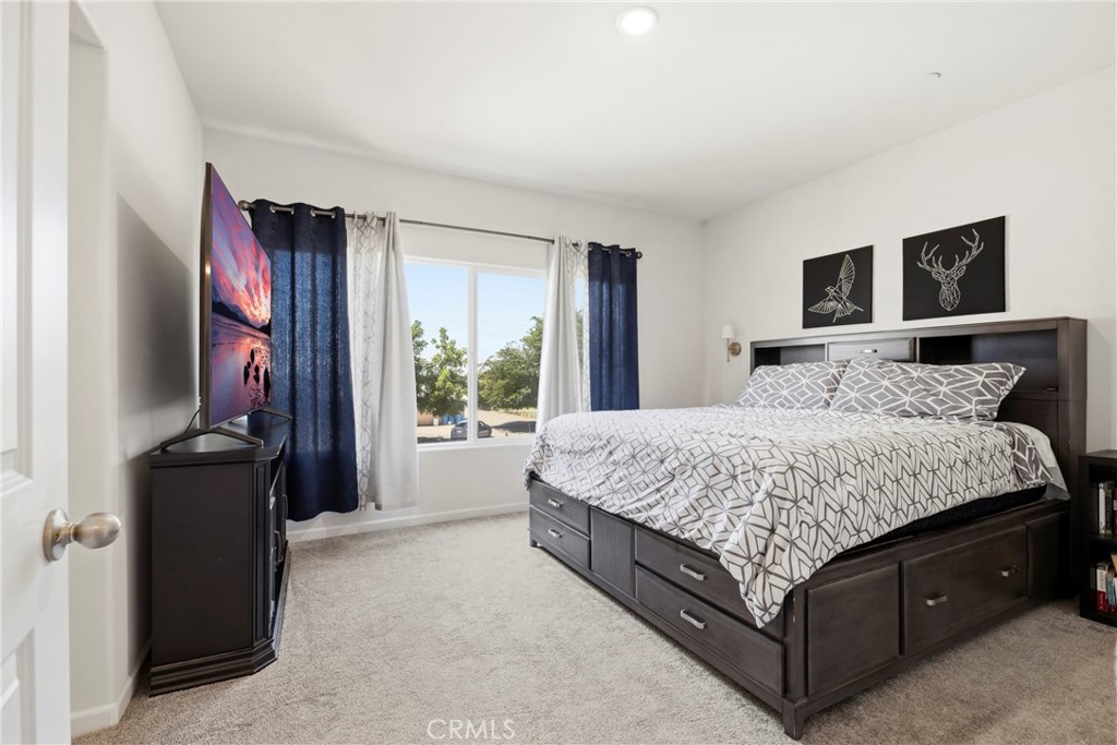 86 Sedona, Merced, CA 95341