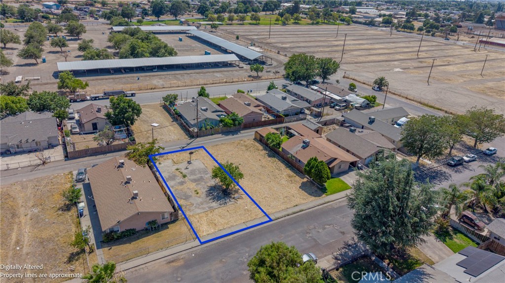 240 E 10th St, Merced, CA 95341