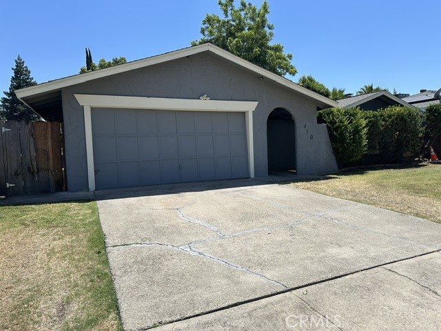 450 El Portal Dr, Merced, CA 95340