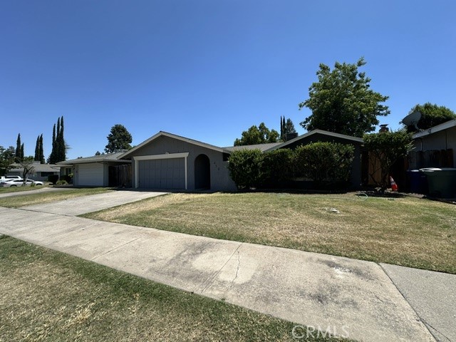 450 El Portal Dr, Merced, CA 95340