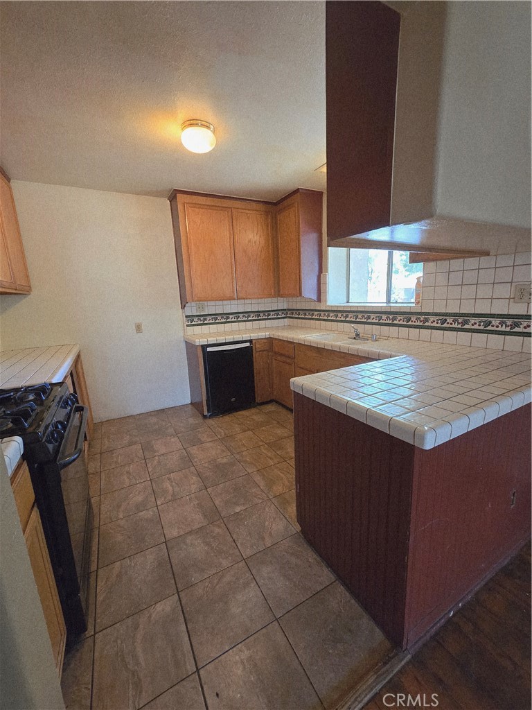 426 W Orangeburg, Modesto, CA 95350
