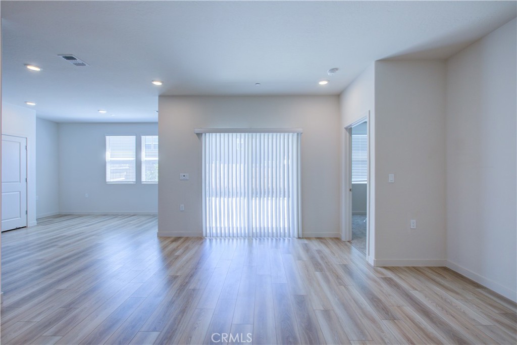 4721 Athena, Merced, CA 95348