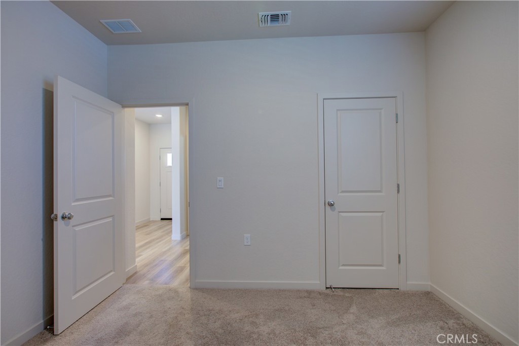 4721 Athena, Merced, CA 95348