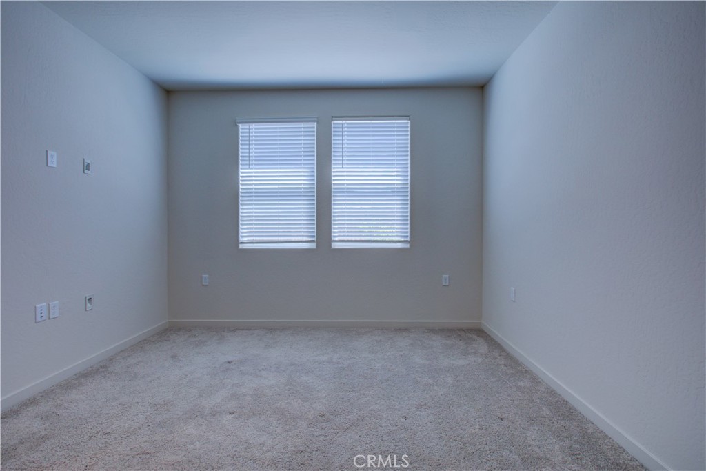 4721 Athena, Merced, CA 95348