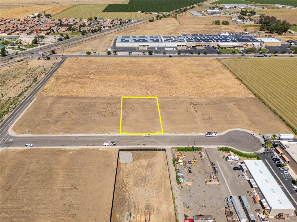 227 Commerce, Los Banos, CA 93635