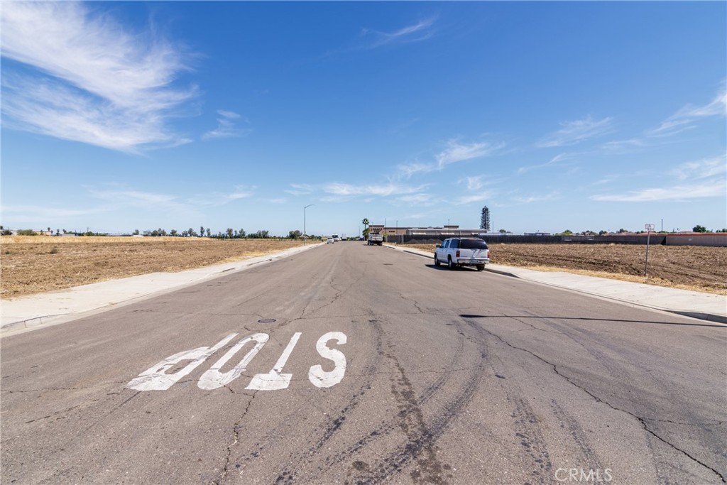 216 Commerce, Los Banos, CA 93635