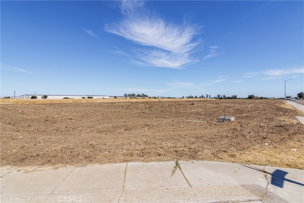 204 Commerce, Los Banos, CA 93635